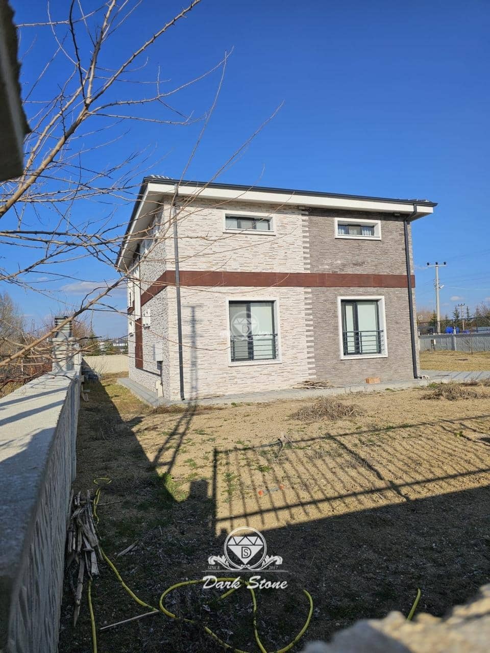 Dark Geçmeli Kayrak Taşı-2